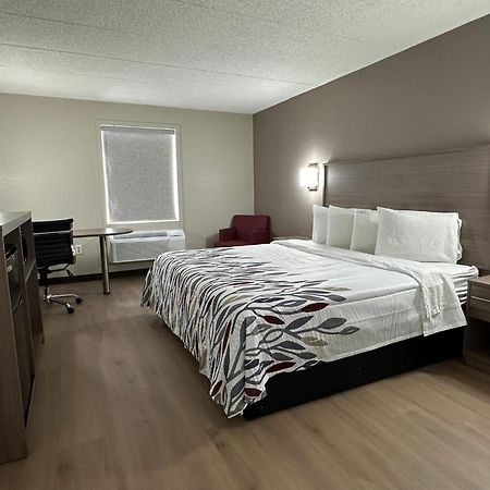 Red Roof Inn Richmond, Va - W Broad St Henrico Dış mekan fotoğraf