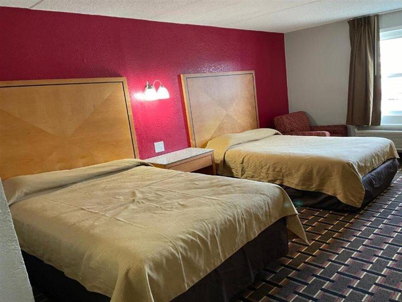 Red Roof Inn Richmond, Va - W Broad St Henrico Dış mekan fotoğraf