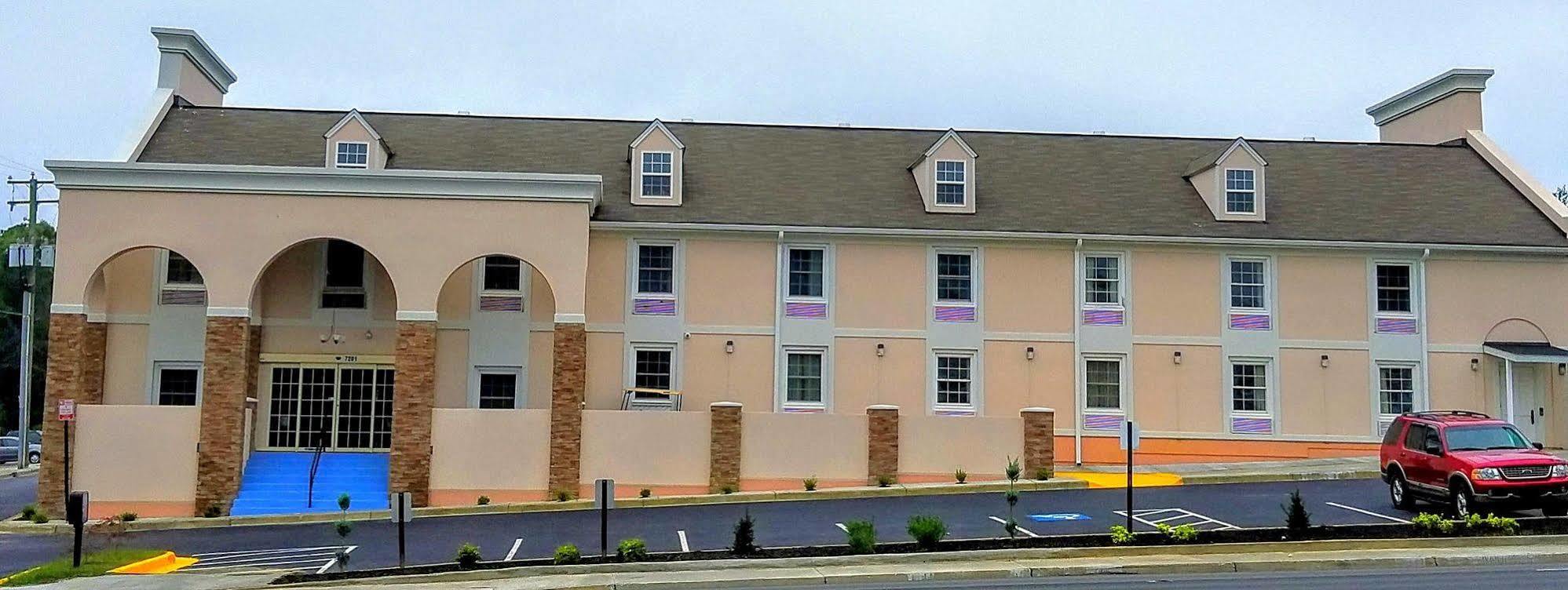 Red Roof Inn Richmond, Va - W Broad St Henrico Dış mekan fotoğraf